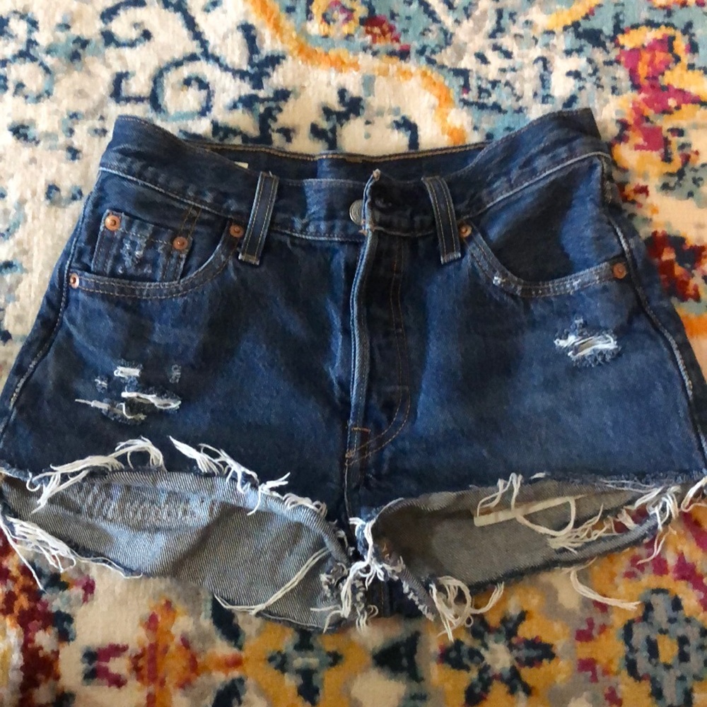 Personalized Levi’s shorts!!
